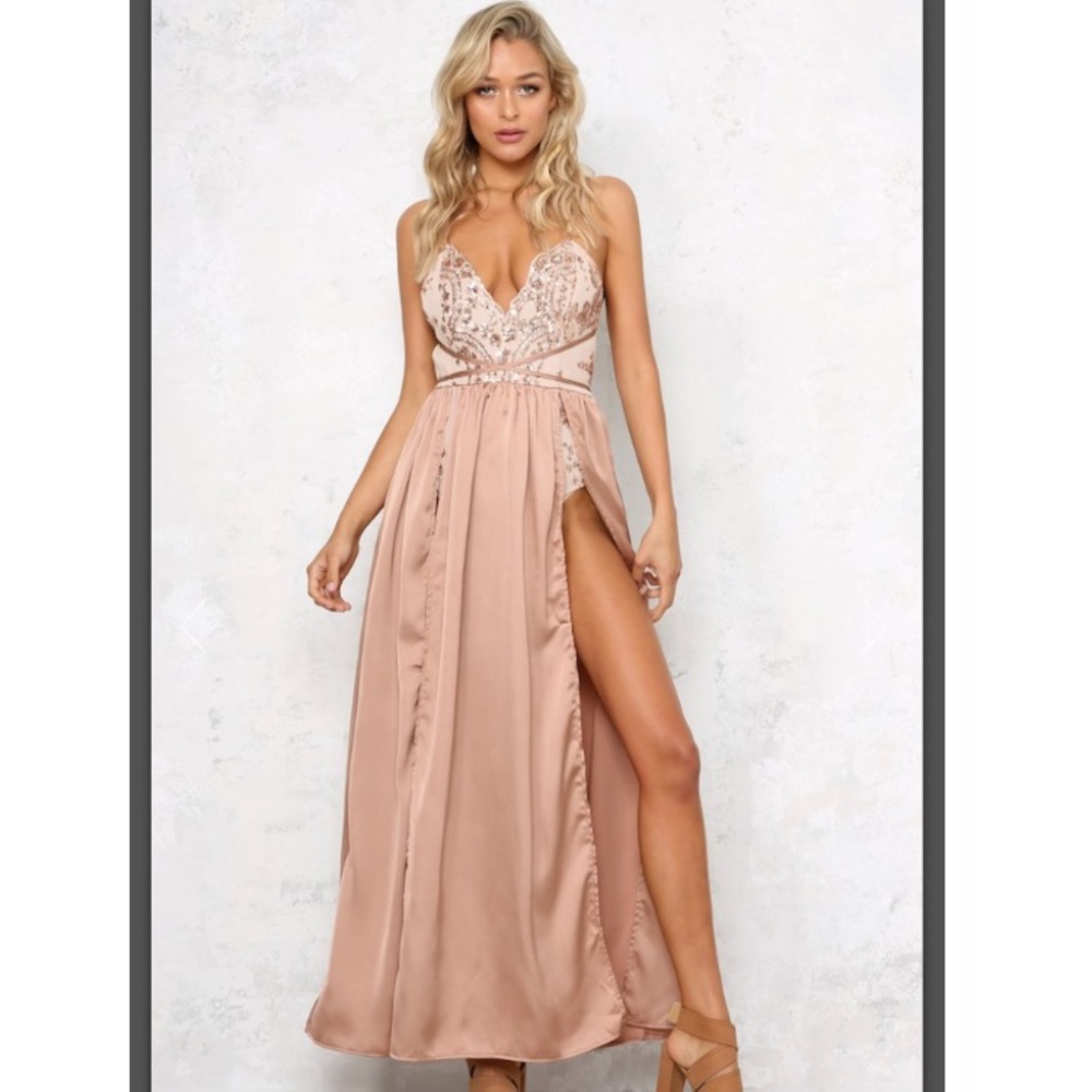 HELLO MOLLY THE SWEETEST THING MAXI DRESS BRONZE